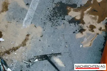 Raubüberfall in Kreuzberg: Bewaffneter schlägt 22-Jährigen nieder!