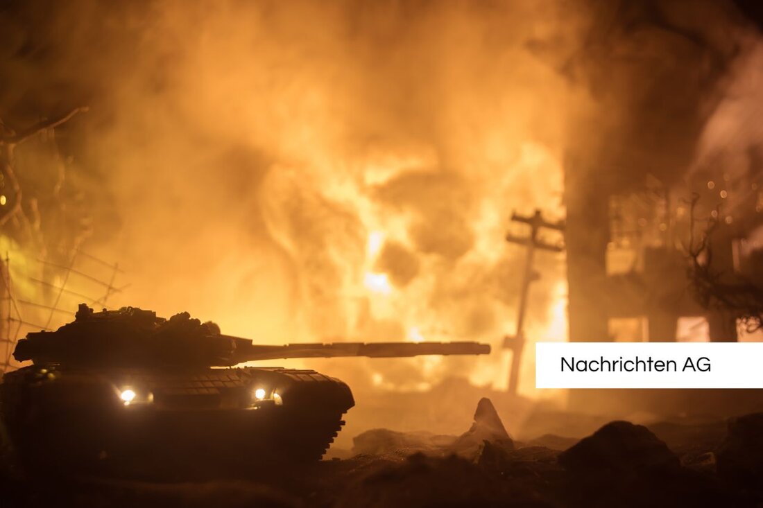 Russische Biker der „Nachtwölfe“ reisen zur Gedenkveranstaltung nach Berlin zum 80. Jahrestag des Kriegsendes am 9. Mai.