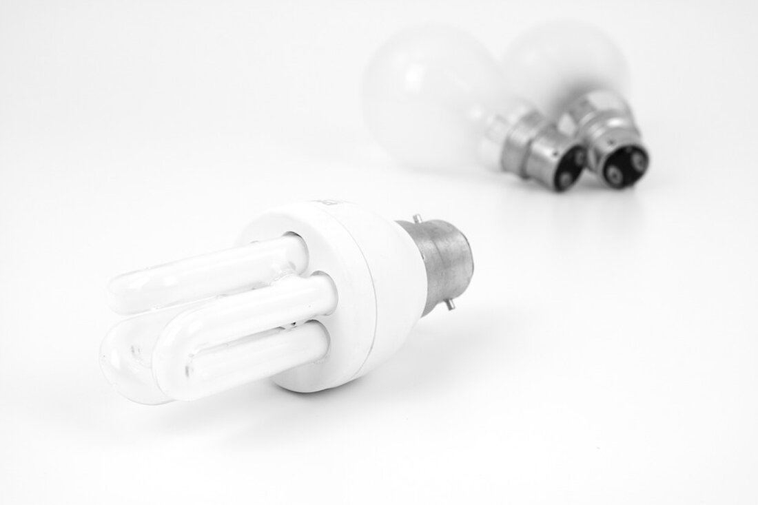 Erfahren Sie, wie Stromdirektheizungen als zukunftssichere und GEG-konforme Heizlösungen eingesetzt werden können. Der Artikel beleuchtet die Vorteile dieser Technologien, ihre Rolle in Niedrigstenergiegebäuden und die Unterstützung führender Branchenverbände. Steigen Sie jetzt ein in die Welt der energieeffizienten Heizsysteme!
