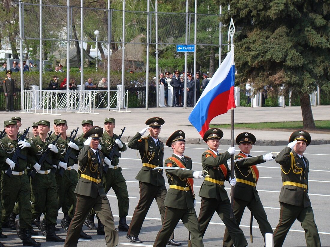 "Erfahren Sie mehr über die aktuelle Situation im Ukraine-Krieg: Nordkoreanische Soldaten unterstützen Russland, während geopolitische Bündnisse mit Iran und China neue Dimensionen des Konflikts schaffen. Entdecken Sie die Hintergründe und Herausforderungen für die Ukraine inmitten dieser globalen Machtspiele."
