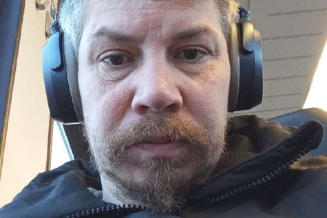 Die Polizei sucht den 45-jährigen Mike Passarge aus Möhnesee-Echtrop, zuletzt in Berlin gesehen. Hinweise erbeten!