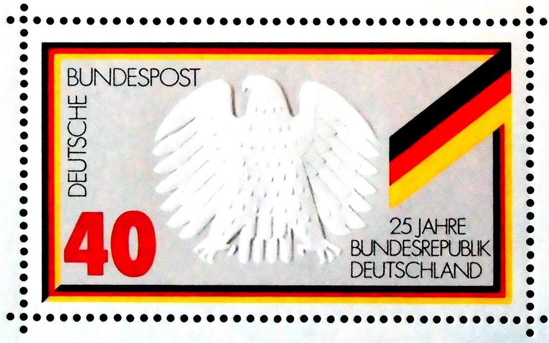 Am 28. Juli 1951 wurde die Genfer Flüchtlingskonvention verabschiedet. Das Deutsche Institut für Menschenrechte fordert anlässlich dieses Jahrestages politische Verantwortliche auf, sich verstärkt für die Umsetzung der Rechte geflüchteter Menschen in Deutschland und auf EU-Ebene einzusetzen. Erfahren Sie hier mehr dazu.