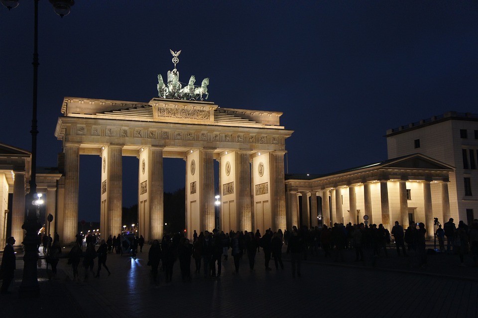 Gedenken zum 63. Jahrestag des Baus der Berliner Mauer