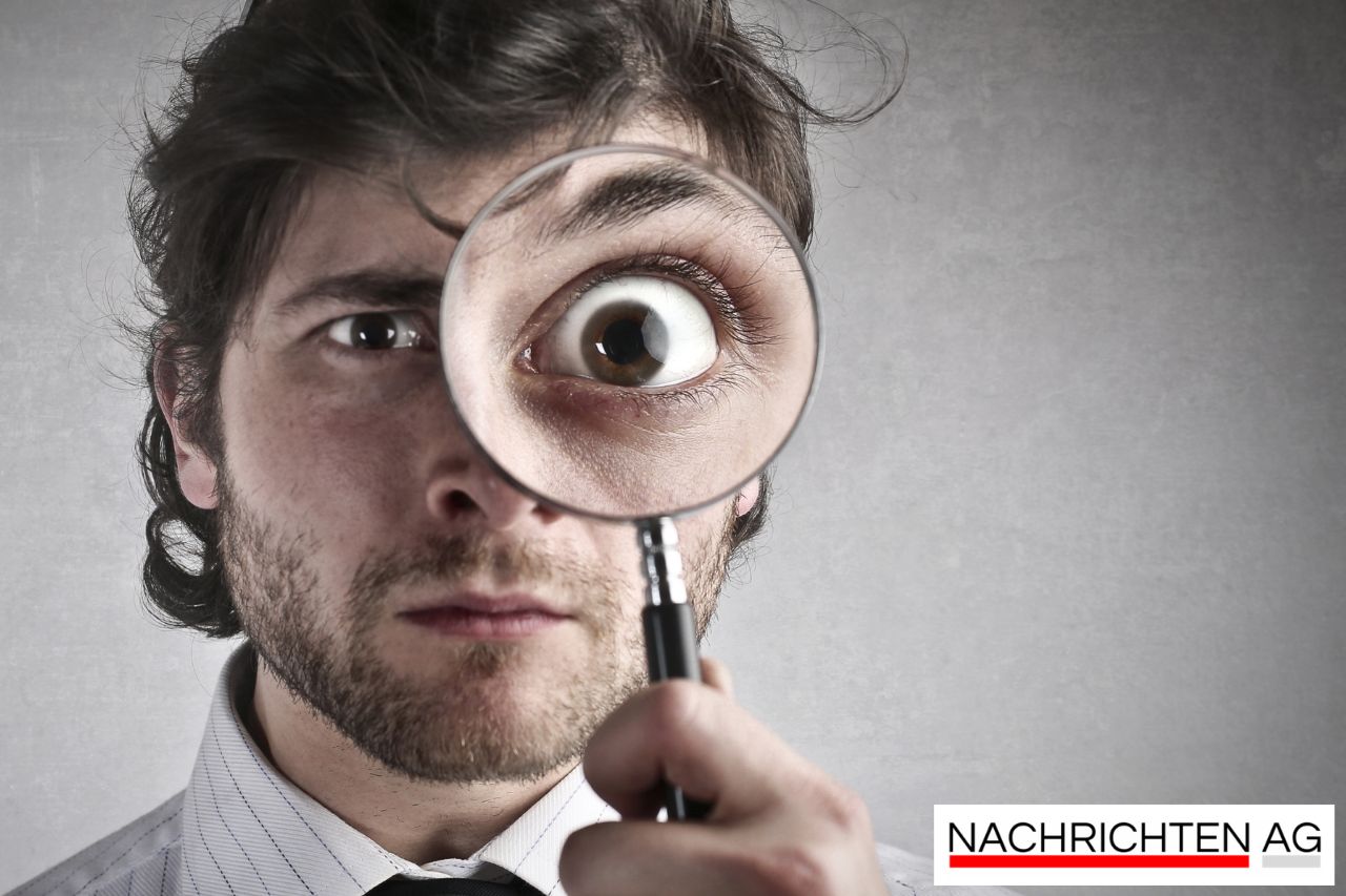 Fahndung: Mutmaßlicher Räuber überfällt Optikergeschäft in Steglitz